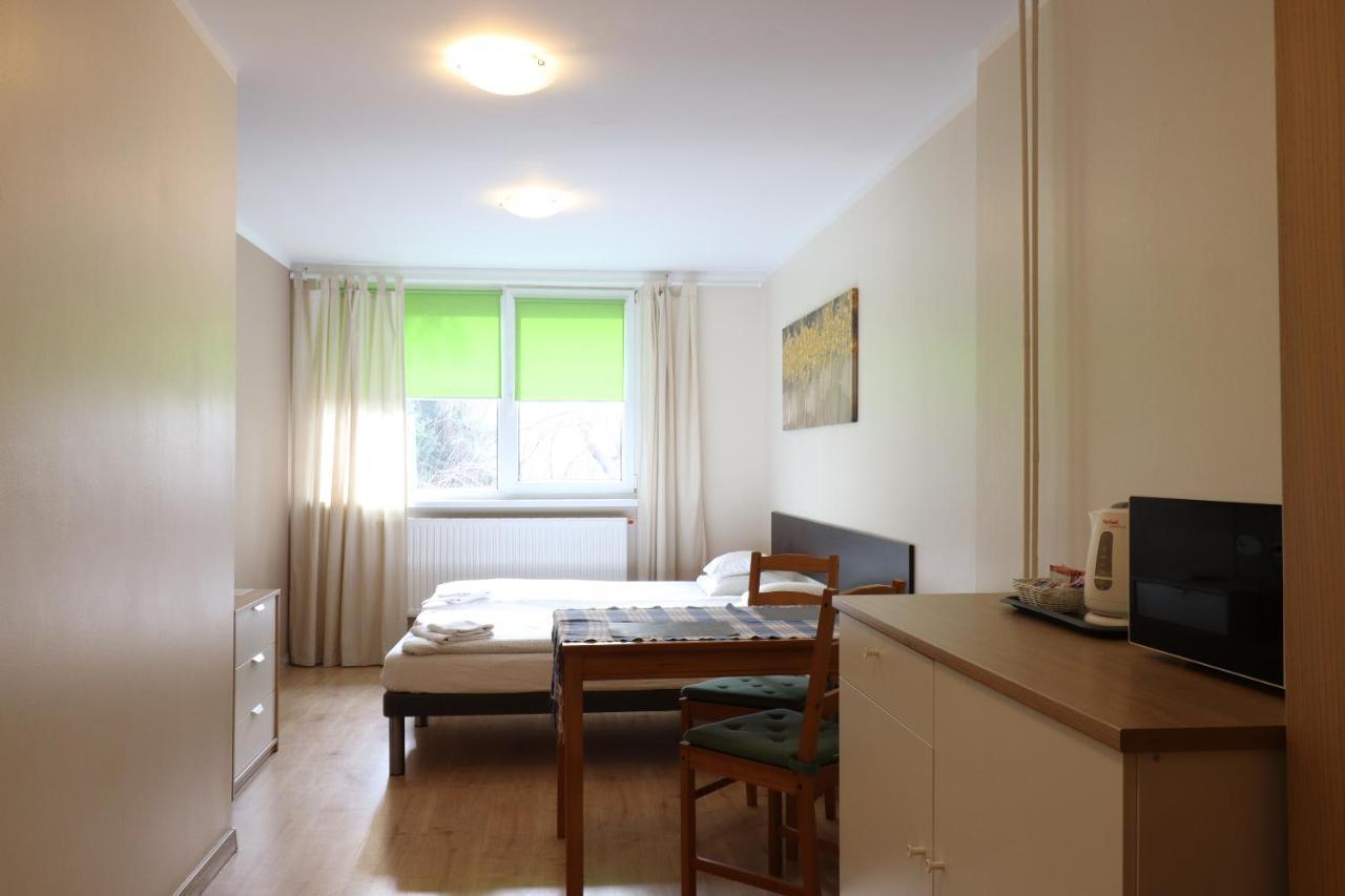 Wood Creek Apartments Vratislav Exteriér fotografie
